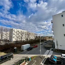 Rezervované - Slnečný 2-izbový byt s balkónom v novostavbe Ovocné sady v Ružinove, 65,3 m2