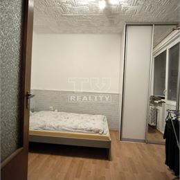 Ponúkame na predaj veľký 3 izbový byt vo výbornej lokalite na sídlisku L. Svobodu v meste Skalica.