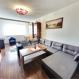 Na predaj čiastočne zrekonštruovaný 3-izbový byt s lodžiou, Poprad – Nový Juh, 76 m2