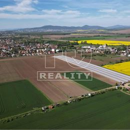 Na predaj investičný pozemok Ivanka pri Nitre, 4901 m2