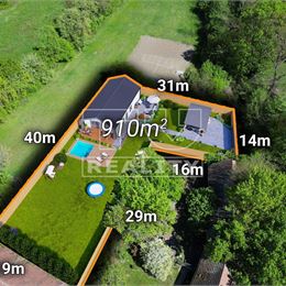 Stavebný pozemok NA PREDAJ v obci Podhorany 909 m2