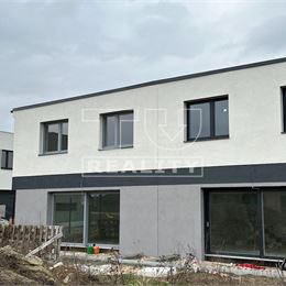NOVOSTAVBA 4-IZBOVÉHO RODINNÉHO DOMU (141m2) S GARÁŽOU, KU KYSELKE, TRENČÍN
