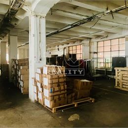 Výrobná/skladovacia hala v centre mesta Vrbové