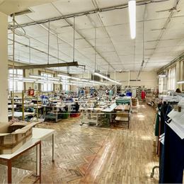 Výrobná/skladovacia hala v centre mesta Vrbové