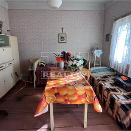 Na predaj rodinný dom s veľkým pozemkom v Tesárskych Mlyňanoch