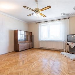REZERVOVANÉ | NA PREDAJ 5 IZBOVÝ RODINNÝ DOM S VEĽKÝM POZEMKOM | MILHOSŤ