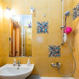 3-izb.byt Košice-SEVER ,výťah, balkón, TEHLA