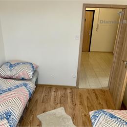 Na predaj 4 izbový byt Nitra spodok Klokočiny - vyhľadávaná lokalita