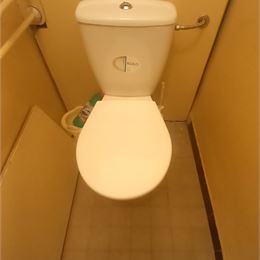 NA PREDAJ TEHLOVÝ 3 IZBOVÝ BYT S BALKÓNOM - ŠKOLSKÁ