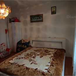 Na predaj rodinný dom Jelšovce s veľkým pozemkom