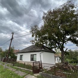 NA PREDAJ GAZDOVSKÝ DOM l MAĎARSKO - GAGYVENDÉGI