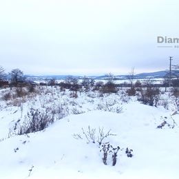 NA PREDAJ OPLOTENÝ POZEMOK - 2 391M2 , OKRES KRUPINA