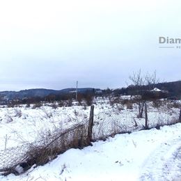 NA PREDAJ OPLOTENÝ POZEMOK - 2 391M2 , OKRES KRUPINA