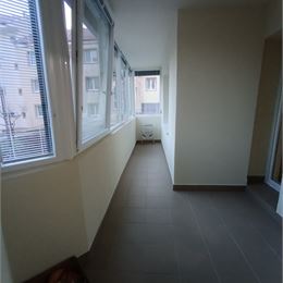 Na predaj veľkometrážny 4 izbový bezbariérový byt Nitra - Jelenecká s 30 m2 úložným priestorom