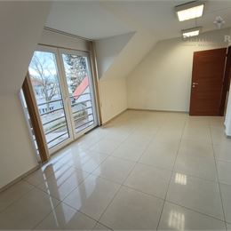 Na prenájom priestranná kancelária za skvelú cenu Nitra