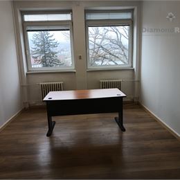 Na prenájom kancelária Nitra - Chrenová