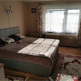 Na predaj veľký rodinný dvojdom, 22 árový pozemok, obec Olšovany, Košice okolie (15 km od Košíc).