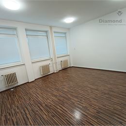 Na prenájom kancelária Nitra - Chrenová