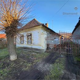 Rodinný dom Gönc – veľkosť pozemku podľa vlastného výberu v cene 1000m2