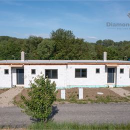 NA PREDAJ 4 IZBOVÝ RODINNÝ DOM V OBCI BELŽA | HOLODOM | POZEMOK 384m2