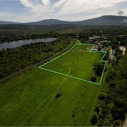 Lukratívny pozemok v priemyselnej zóne Kokšov Bakša 39 351m2