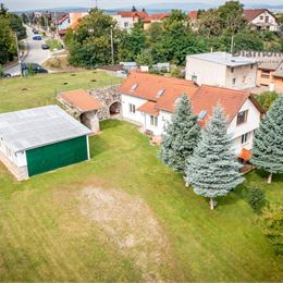 NA PREDAJ INVESTIČNÝ POZEMOK S RODINNÝM DOMOM | 2864m2 POZEMOK | BARCA
