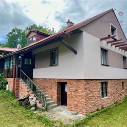 NA PREDAJ RODINNÝ DOM V KRÁSNOM PROSTREDÍ, OBEC MATYSOVÁ