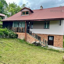 NA PREDAJ RODINNÝ DOM V KRÁSNOM PROSTREDÍ, OBEC MATYSOVÁ