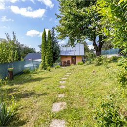 NA PREDAJ MUROVANÁ CHATA SO ZÁHRADOU | 385m² | SVINICA