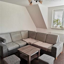 Na prenájom 2 izbový zariadený byt s balkónom, Hlohovec.