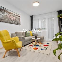 NOVOSTAVBA 2izb. bytu s balkónom, pivnicou a parkovaním!
