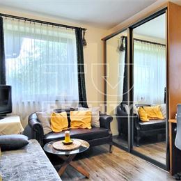  novostavba - 4 izbový praktický rodinný DOM, SLOVENSKÝ GROB, 448 m2