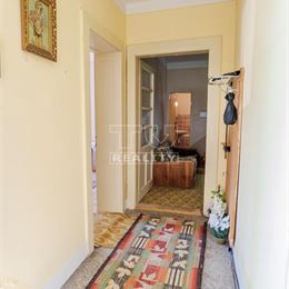 Rodinný dom na predaj v Kamenici nad Hronom na pozemku o výmere 3200m2