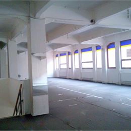 EXKLUZÍVNE na PRENÁJOM nebytový priestor v centre mesta Lučenec o rozlohe 500 m2 za skvelú cenu!!!