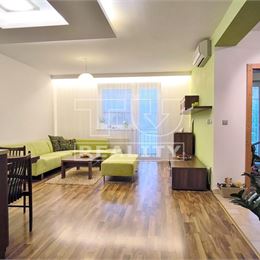  priestranný 3 izbový BYT s dvoma balkónmi, SVÄTÝ JUR, 75,83 m2