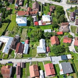 RODINNÝ DOM v obci Turie s pozemkom o rozlohe 1519 m2 + 2 samostatné stavby