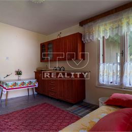 RODINNÝ DOM v obci Turie s pozemkom o rozlohe 1519 m2 + 2 samostatné stavby