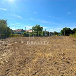 Na predaj pozemok 1630 m2 Blesovce okr. Topoľčany