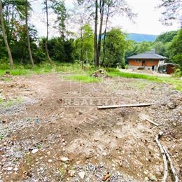 Rekreačný, stavebný pozemok Kokošovce - Sigort, 719 m2 + 593 m2