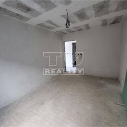 NOVOSTAVBA 3+KK BYTU V ŠTANDARDE, POVAŽSKÁ BYSTRICA-ZAKVÁŠOV, VÝMERA 70,60m²