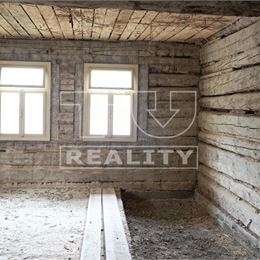 Znížená cena - Drevenica v krásnom prostredí obce Sklabiňa
