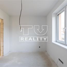 Novostavba 4-izbového rodinného dom s peknou záhradou 500 m2, Kostolište
