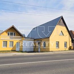 Na predaj zaujímavá nehnuteľnosť-Dva domy za cenu jedného v obci Krušovce, 732 m2