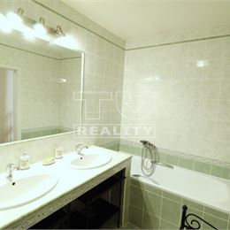 EXKLUZÍVNA PONUKA! DVOJPODLAŽNÝ BYT S KRBOM A PARKOVACÍM MIESTOM V SUTERÉNE V CENTRE- POPRAD-TATRY