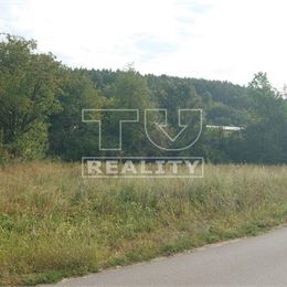 Veľký slnečný pozemok vhodný na stavbu rodinného domu, prípadne chalupy v obci Modrová
