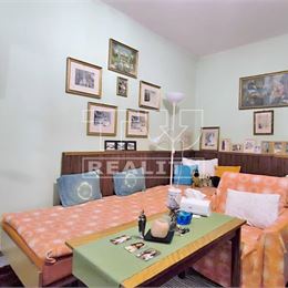 Rodinný DOM s veľkým pozemkom, BUDMERICE, 1.695 m2