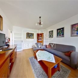 Veľmi pekný 3izbový byt/75,4m2 Dolný Kubín Brezovec