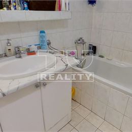 Veľmi pekný 3izbový byt/75,4m2 Dolný Kubín Brezovec