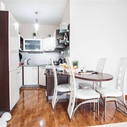 2-izbový, kompletne prerobený a zariadený byt vo vyhľadávanej lokalite, Komárno – 44,01m2