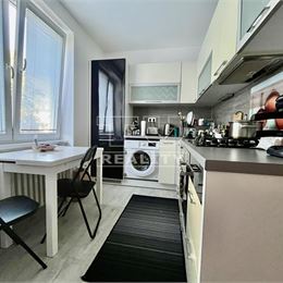 Priestranný 2-izbový byt s balkónom po kompletnej rekonštrukcii v tesnej blízkosti centra Bratislavy, 55,63 m2
